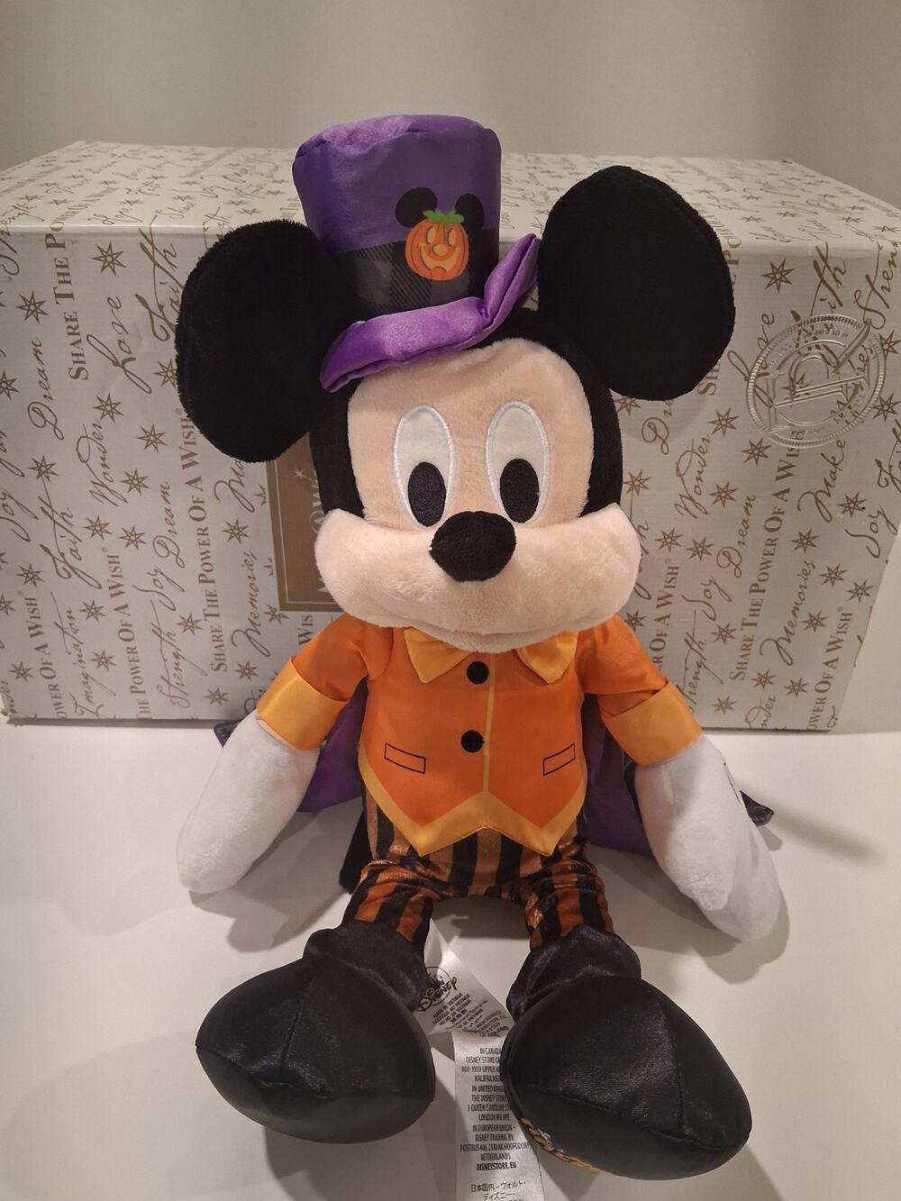 Disney Store Mickey Mouse Halloween Plush 2021 Magician Vampire 15" Cape Hat